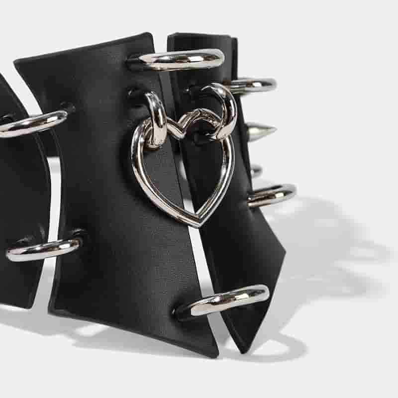 Punk Style Locking Ring Collar